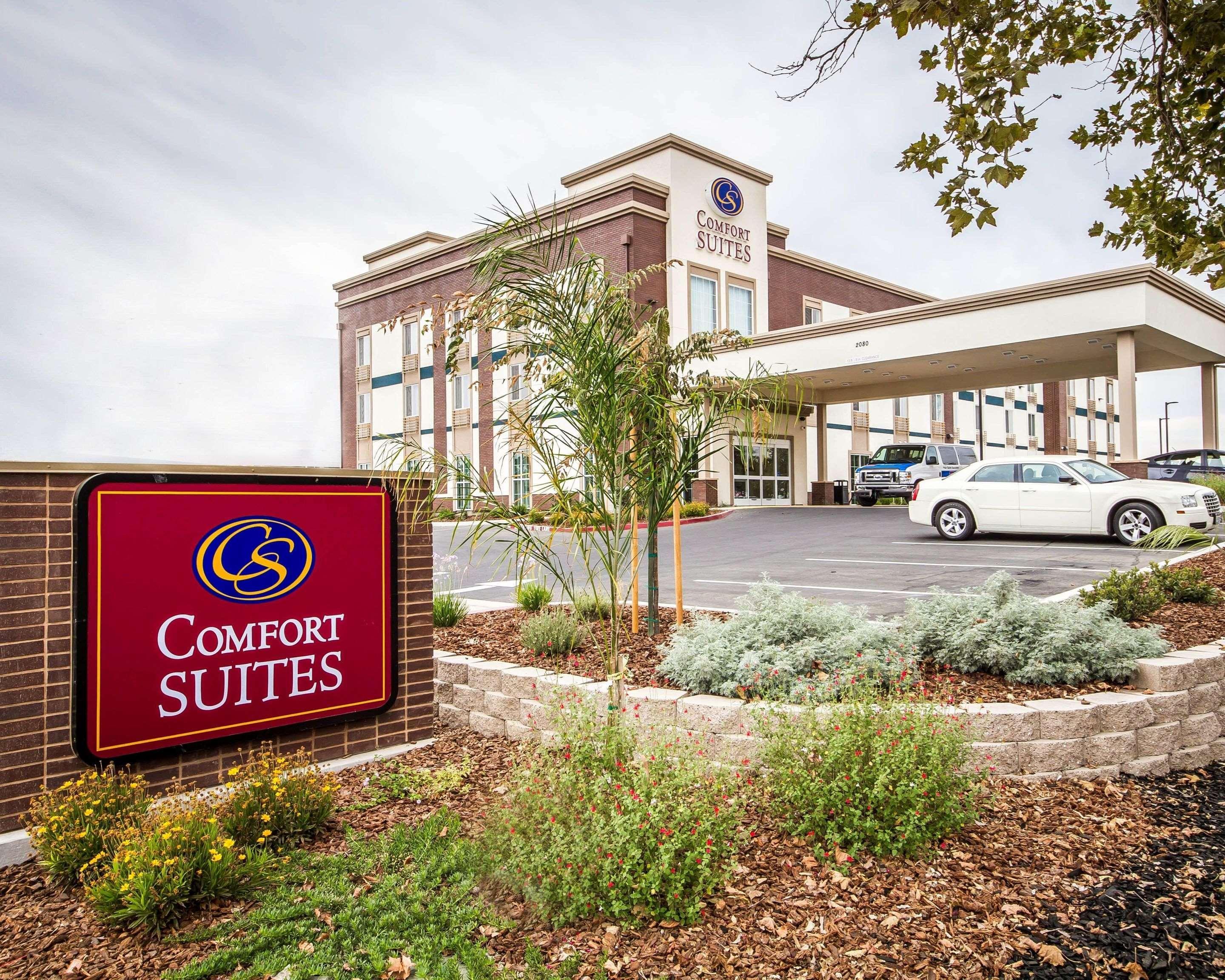 Comfort Suites Woodland - Sacramento Airport Zewnętrze zdjęcie