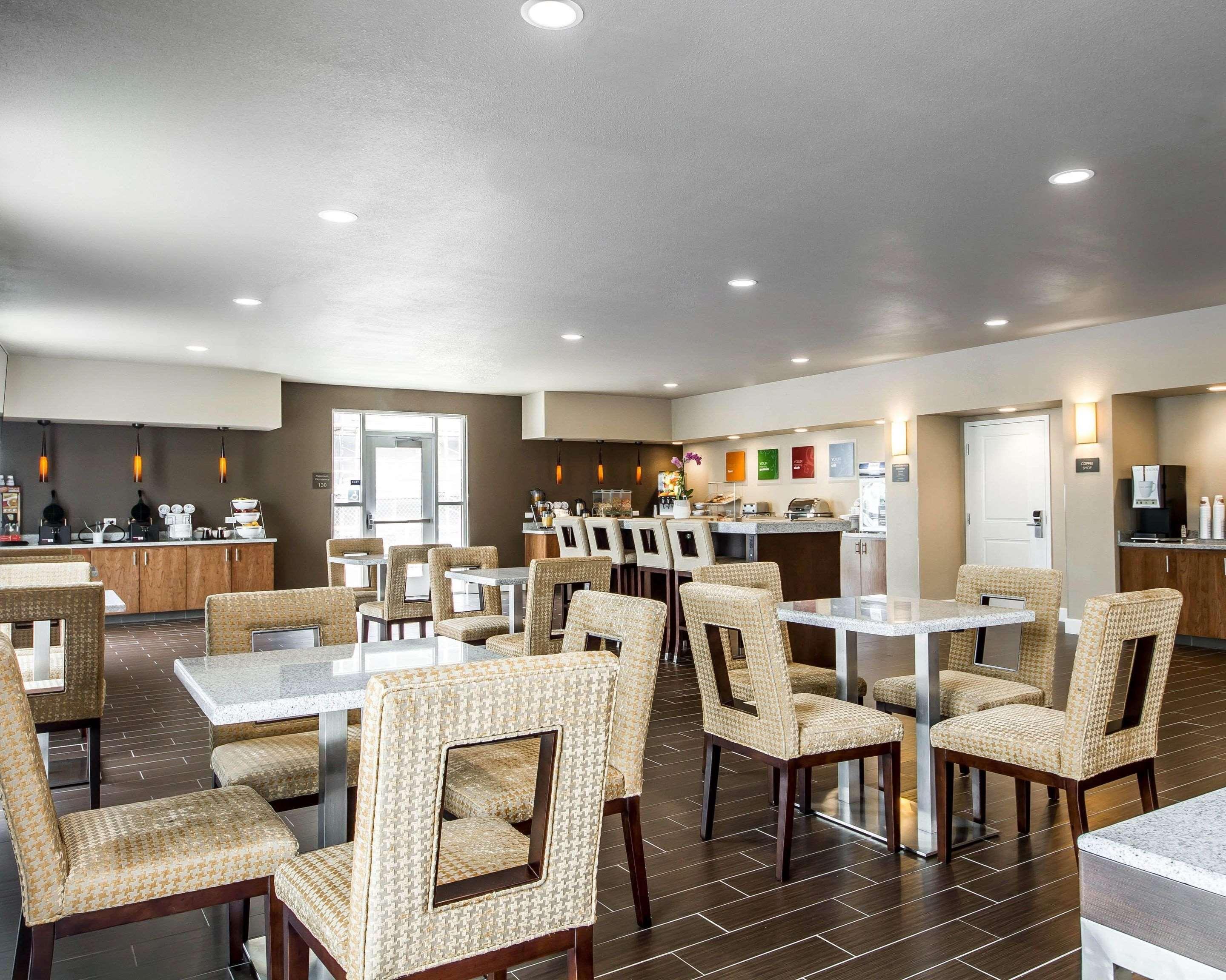 Comfort Suites Woodland - Sacramento Airport Zewnętrze zdjęcie