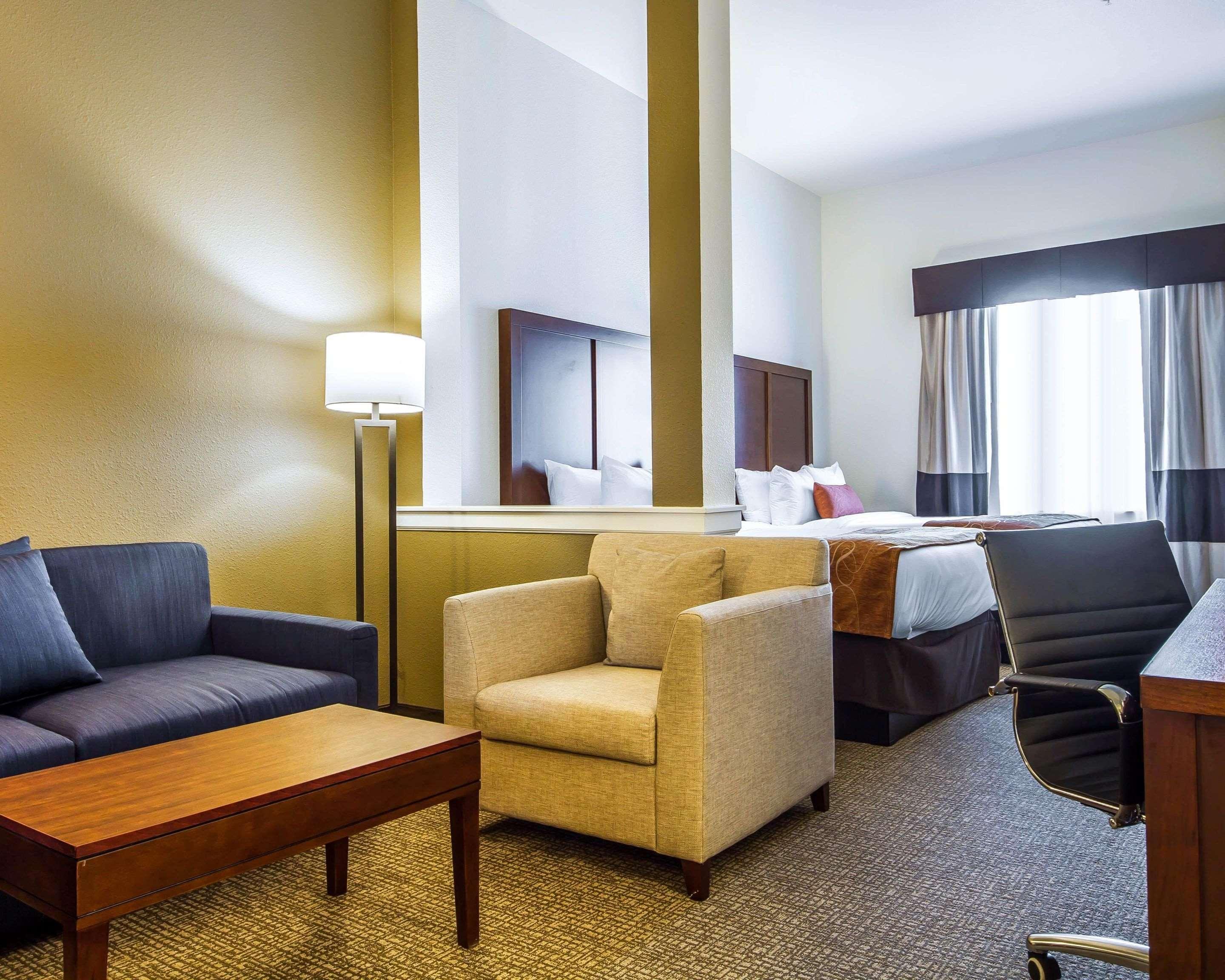 Comfort Suites Woodland - Sacramento Airport Zewnętrze zdjęcie