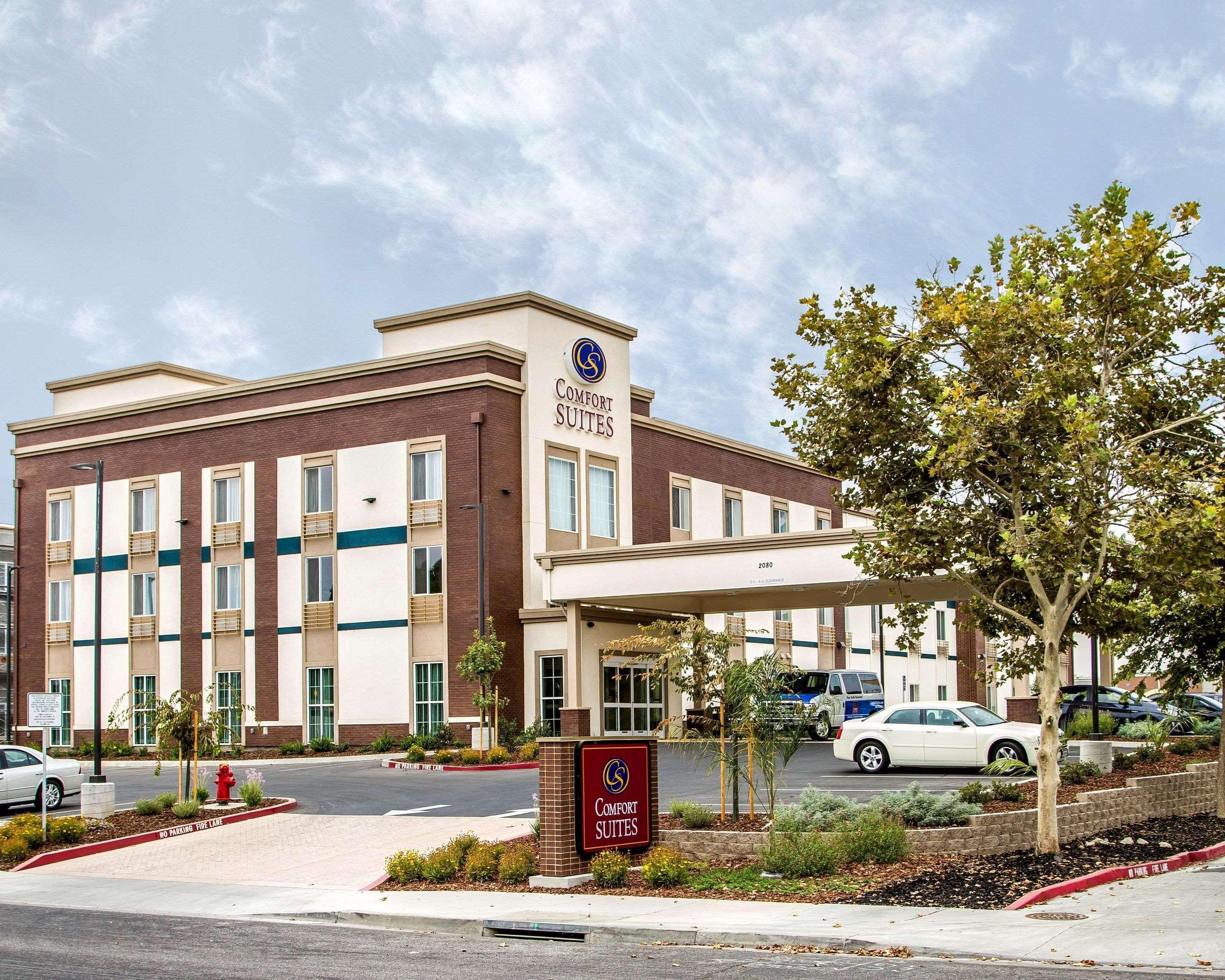 Comfort Suites Woodland - Sacramento Airport Zewnętrze zdjęcie